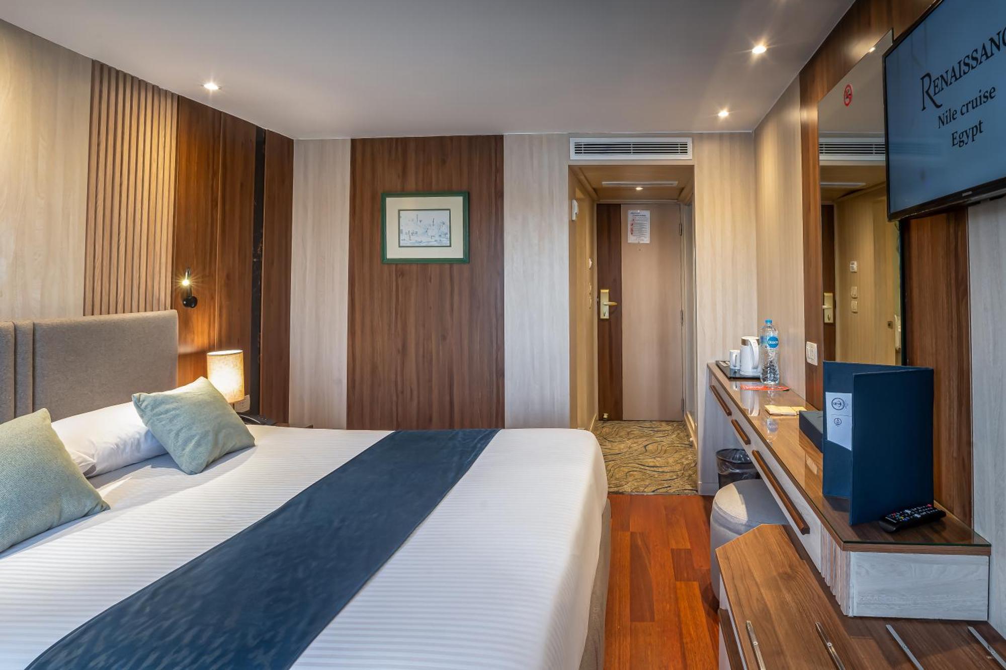 Renaissance Nile Cruise - Every Saturday From Luxor To Aswan For 4 Nights , And Every Wednesday From Aswan To Luxor For 3 Nights מראה חיצוני תמונה